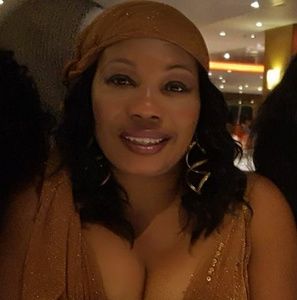 Meet your Posher, Joan